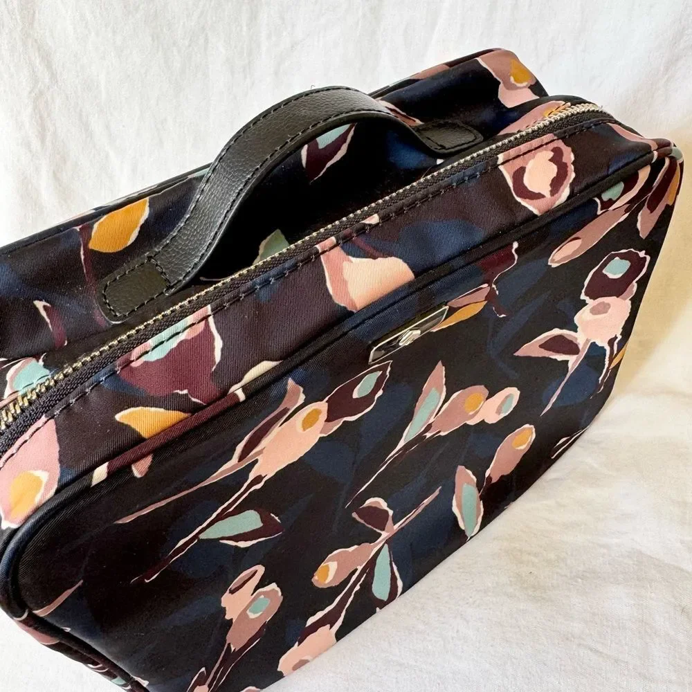 NWT Kate Spade Cosmetics Travel case hanging floral bag